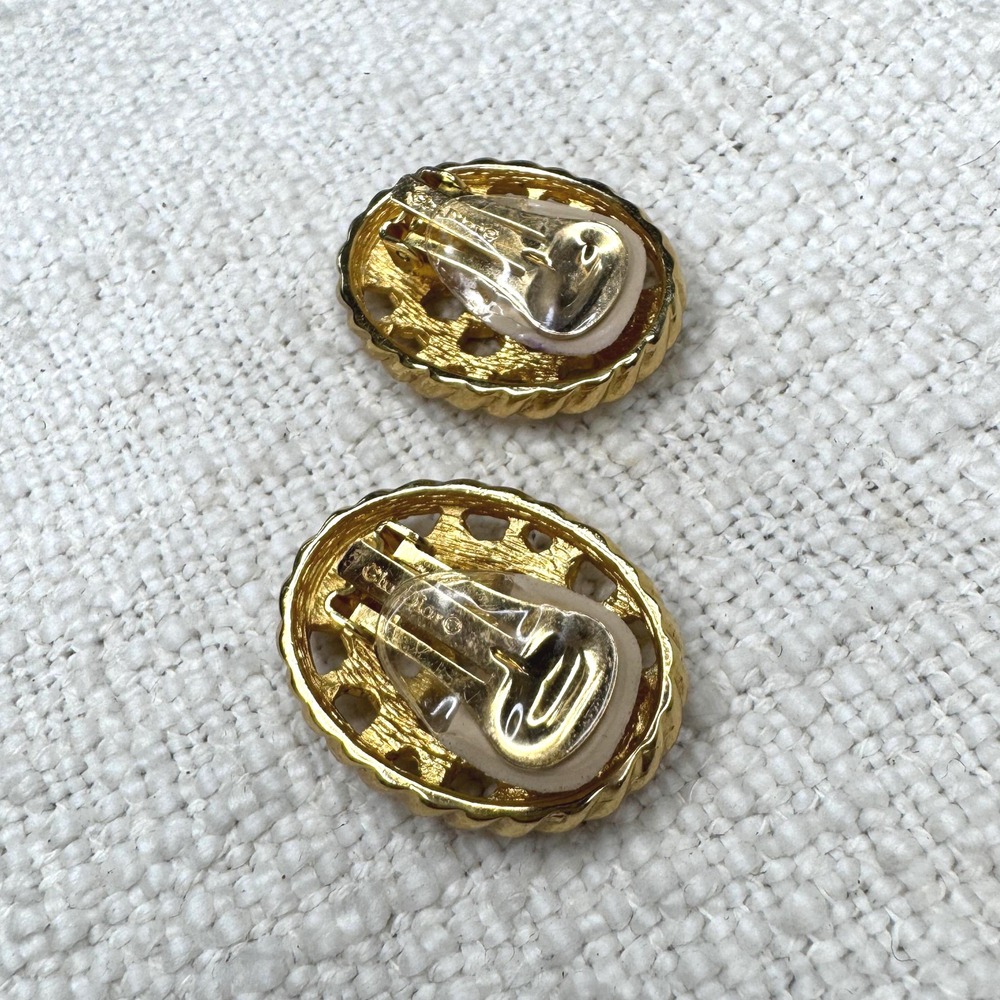 Vintage‎ Christian Dior Gold Tone Faux Cane Weave Pattern Oval Clip-on Earrings - Picture 4 of 6